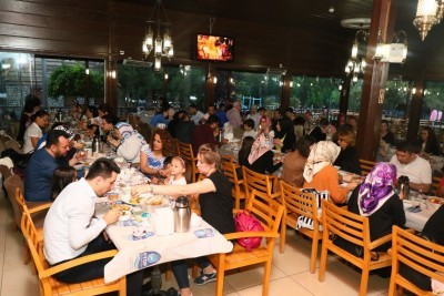 Eyüp Belediyesi'nden Çölyak hastalarına özel iftar! Eyüp Belediyesi'nden Çölyak hastalarına özel iftar!