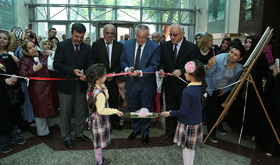 Minik Öğrencilerden Muhteşem Sergi Minik Öğrencilerden Muhteşem Sergi