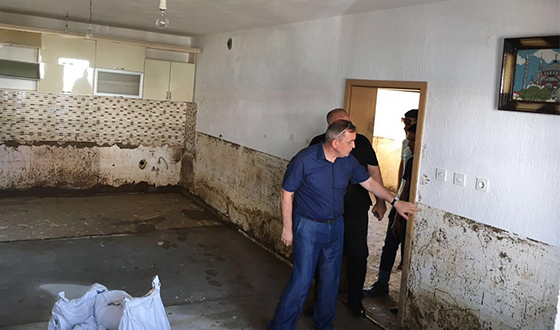 Başkan Aydın Üsküp Yardımlarını Yerinde Denetledi Başkan Aydın Üsküp Yardımlarını Yerinde Denetledi