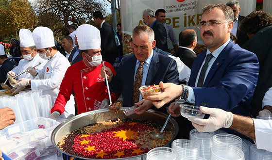 Cumhurbaşkanlığından Aşure İkramı Cumhurbaşkanlığından Aşure İkramı