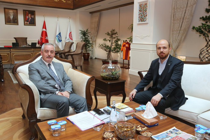 Bilal Erdoğan, Başkan Remzi Aydın'ı ziyaret etti Bilal Erdoğan, Başkan Remzi Aydın'ı ziyaret etti