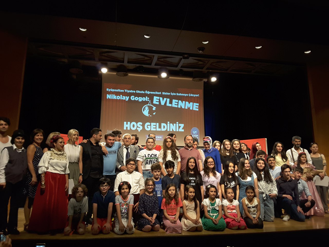 Eyüpsultan Belediye Başkanı Remzi Aydın, Eyüpsultan Belediyesi, Eyüpsultan Tiyatro Okulu Eyüpsultan Belediye Başkanı Remzi Aydın, Eyüpsultan Belediyesi, Eyüpsultan Tiyatro Okulu