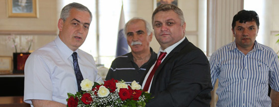 On Bir Ay Spor Kulübü Başkanı'ndan Ziyaret On Bir Ay Spor Kulübü Başkanı'ndan Ziyaret