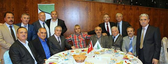 Üsküp Brezalılar Derneği'ne Eyüp'te Muhteşem Kutlama Üsküp Brezalılar Derneği'ne Eyüp'te Muhteşem Kutlama