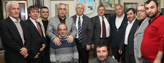 Gostivarlılar Derneği'nde Aşure Dağıtım Programı Gostivarlılar Derneği'nde Aşure Dağıtım Programı