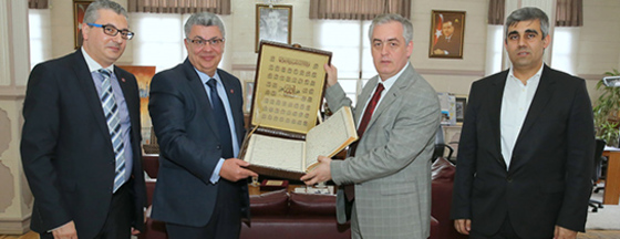 Eyüp ile Lübnan Arasında Dostluk Köprüsü Eyüp ile Lübnan Arasında Dostluk Köprüsü