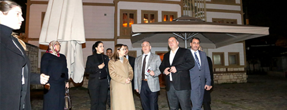 Başkan Aydın, Bakan Ayşenur İslam'ı Eyüp'te Ağırladı Başkan Aydın, Bakan Ayşenur İslam'ı Eyüp'te Ağırladı