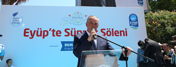 İstanbul'un En Büyük Sünnet Şöleni İstanbul'un En Büyük Sünnet Şöleni