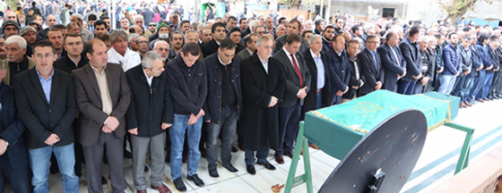 Naci Karaoğlu'na Son Görev Naci Karaoğlu'na Son Görev