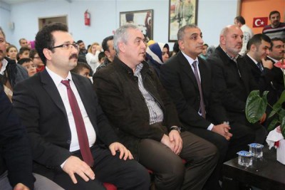 Eyüp Satranç Turnuvasında Ödül Heyecanı Eyüp Satranç Turnuvasında Ödül Heyecanı