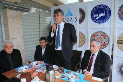 Eyüplü Kırtasiyecilerden Teşekkür Toplantısı Eyüplü Kırtasiyecilerden Teşekkür Toplantısı