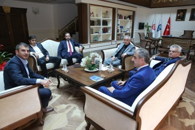Çankırı Valisi Vahdettin Özcan'dan Başkan Aydın'a Ziyaret