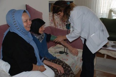 Eyüp Belediyesi'nde Sağlık Hizmetleri Devam Ediyor Eyüp Belediyesi'nde Sağlık Hizmetleri Devam Ediyor