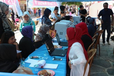 Tercih Heyecanı Eyüp'te Yaşanıyor Tercih Heyecanı Eyüp'te Yaşanıyor