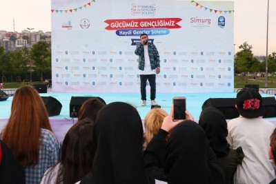 Resül Aydemir Simurg Gençlik Festivalinde