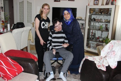 Epilepsi hastası Arda'ya, Tülay Aydın yardım elini uzattı
