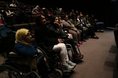 Eyüplü engelli vatandaşlara film gösterimi yapıldı