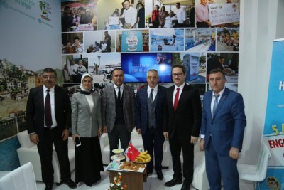 Başkan Remzi Aydın, Engelsiz Yaşam Fuarı'nda ESER'i ziyaret etti