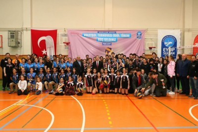 Okullararası Voleybol Turnuvası sona erdi