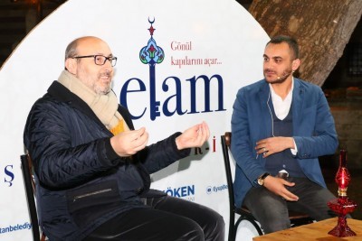 Ramazan'ın manevi atmosferi Eyüpsultan'da yaşanıyor