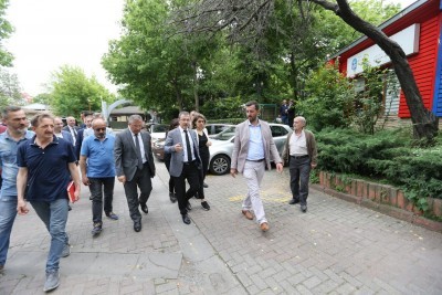 Başkan Köken, Rami Cuma ve Rami Yeni mahallelerini inceledi Başkan Köken, Rami Cuma ve Rami Yeni mahallelerini inceledi
