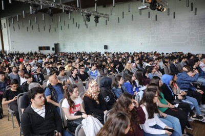 Eyüpsultan Belediyesi'nden eğitime tam destek Eyüpsultan Belediyesi'nden eğitime tam destek