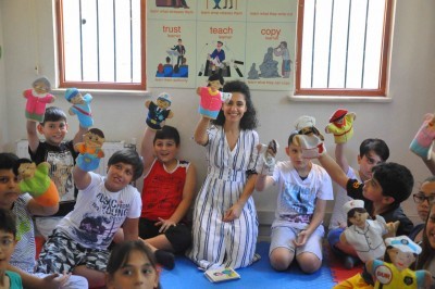 Eyüpsultanlı çocuklar, Dil Evi'nde İngilizceyi severek ve eğlenerek öğreniyor Eyüpsultanlı çocuklar, Dil Evi'nde İngilizceyi severek ve eğlenerek öğreniyor