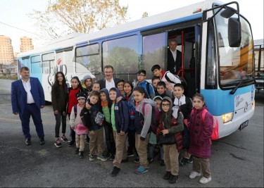 Pirinççi Köyü'ndeki Öğrencilere Ücretsiz Servis