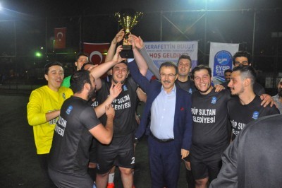 Eyüpsultan Belediyesi Futbol turnuvasının şampiyonu; Spor Koordinatörlüğü