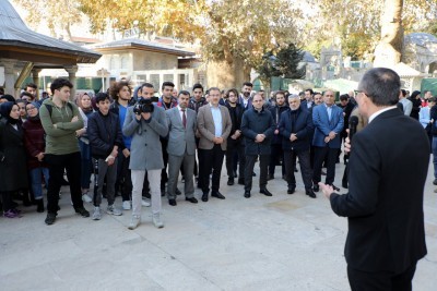 Ali Kuşçu mezarı başında anıldı Ali Kuşçu mezarı başında anıldı