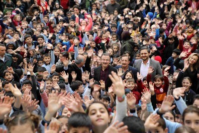 Başkan Deniz Köken'den okul ziyaretleri Başkan Deniz Köken'den okul ziyaretleri