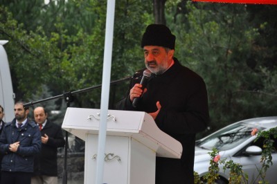 İstiklal Marşı Şairimiz Mehmet Akif Ersoy kabri başında anıldı İstiklal Marşı Şairimiz Mehmet Akif Ersoy kabri başında anıldı