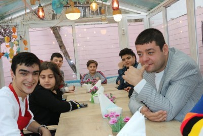 Çocuk Meclisi Üyeleri ESER'li öğrencilerle buluştu Çocuk Meclisi Üyeleri ESER'li öğrencilerle buluştu