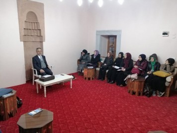 Hayati Develi'den Seyahatname okumaları Hayati Develi'den Seyahatname okumaları