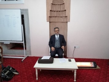 Hayati Develi'den Seyahatname okumaları Hayati Develi'den Seyahatname okumaları