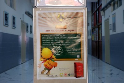 Atık Pillerinizi Topluyoruz Atık Pillerinizi Topluyoruz