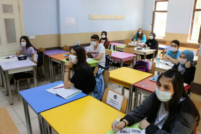 Eyüpsultan Belediyesi Yüz Yüze Deneme Sınavları Başlattı Eyüpsultan Belediyesi Yüz Yüze Deneme Sınavları Başlattı