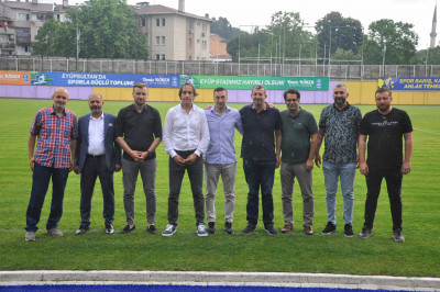 Bein Sports “Futbolun Şehirleri” Programı Eyüpsultan'da Çekildi Bein Sports “Futbolun Şehirleri” Programı Eyüpsultan'da Çekildi