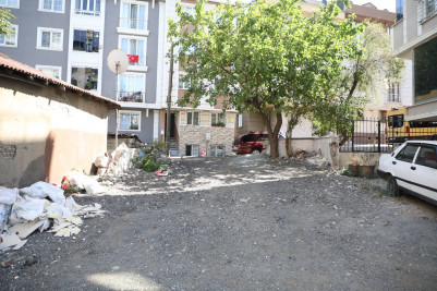 Esentepe Mahallesinde yeni parkın çalışmaları başladı Esentepe Mahallesinde yeni parkın çalışmaları başladı