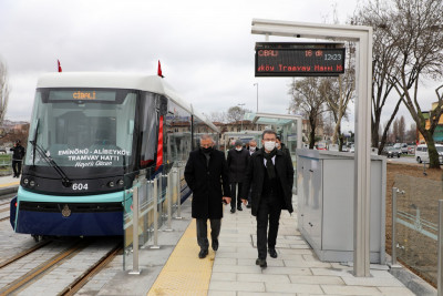 Deniz Köken: Alibeyköy tramvayı hayırlı olsun Deniz Köken: Alibeyköy tramvayı hayırlı olsun