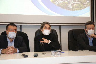 Kentsel Dönüşüm bilgilendirme toplantısı düzenlendi Kentsel Dönüşüm bilgilendirme toplantısı düzenlendi
