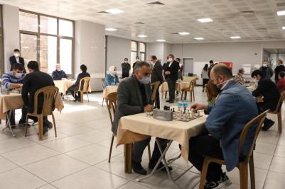 Eyüpsultan Belediyesi personel arası satranç turnuvası düzenledi Eyüpsultan Belediyesi personel arası satranç turnuvası düzenledi