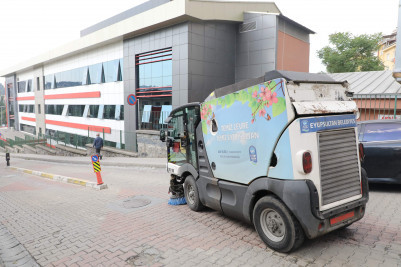 Merkez Mahallesi'nde geniş çaplı temizlik yapıldı Merkez Mahallesi'nde geniş çaplı temizlik yapıldı
