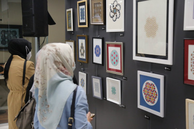 İslam Sanatında Geometrik Desenler Sergisi açıldı İslam Sanatında Geometrik Desenler Sergisi açıldı