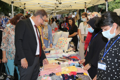 El Emeği Ürünleri Festivali'nin 3'üncüsü başladı El Emeği Ürünleri Festivali'nin 3'üncüsü başladı