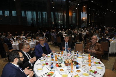 Eyüpsultan ilçe protokolü iftar sofrasında buluştu Eyüpsultan ilçe protokolü iftar sofrasında buluştu