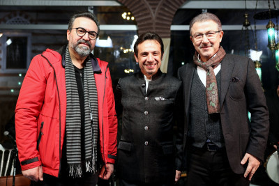 Fatih Koca ve Mustafa Demirci'den unutulmaz musiki ziyafeti Fatih Koca ve Mustafa Demirci'den unutulmaz musiki ziyafeti