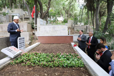 “Türkiye Aşkına” Eyüpsultan Meydanı'nda buluştuk “Türkiye Aşkına” Eyüpsultan Meydanı'nda buluştuk