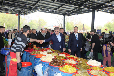 Alibeyköy Pazarı törenle açıldı