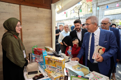 Eyüpsultan 3. Çocuk Kitapları Fuarı açıldı Eyüpsultan 3. Çocuk Kitapları Fuarı açıldı